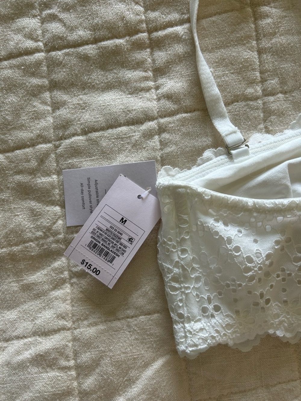 Auden White Eyelet Lace Bandeau Bralette with Straps - Picture 3 of 4